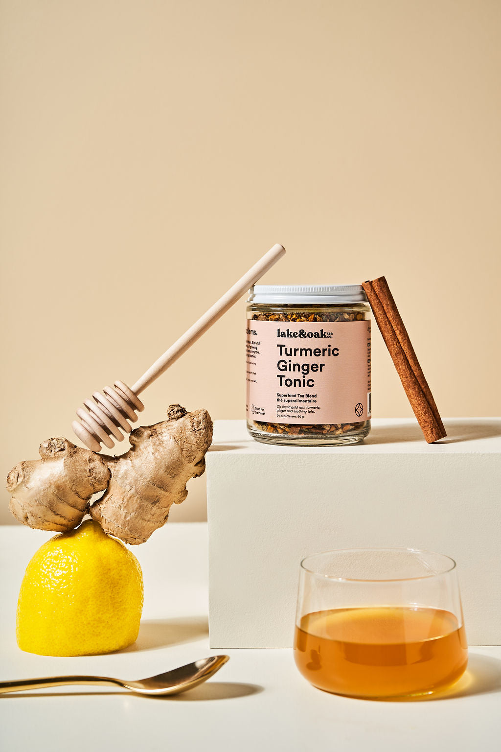 Lake & Oak Turmeric Ginger Tonic - Superfood Tea Blend